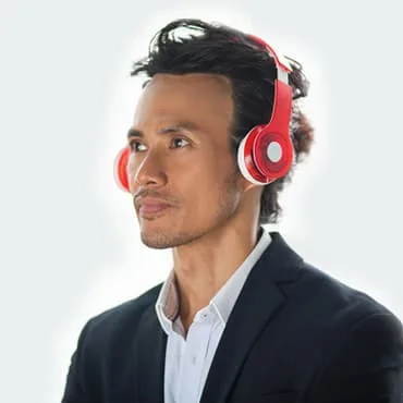 What People say About Us - 黑白体育